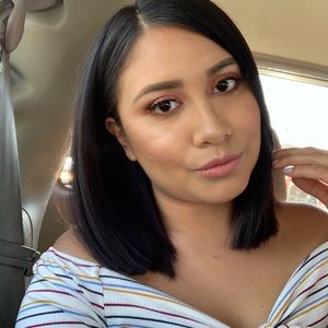 Meet your Posher, Daniela